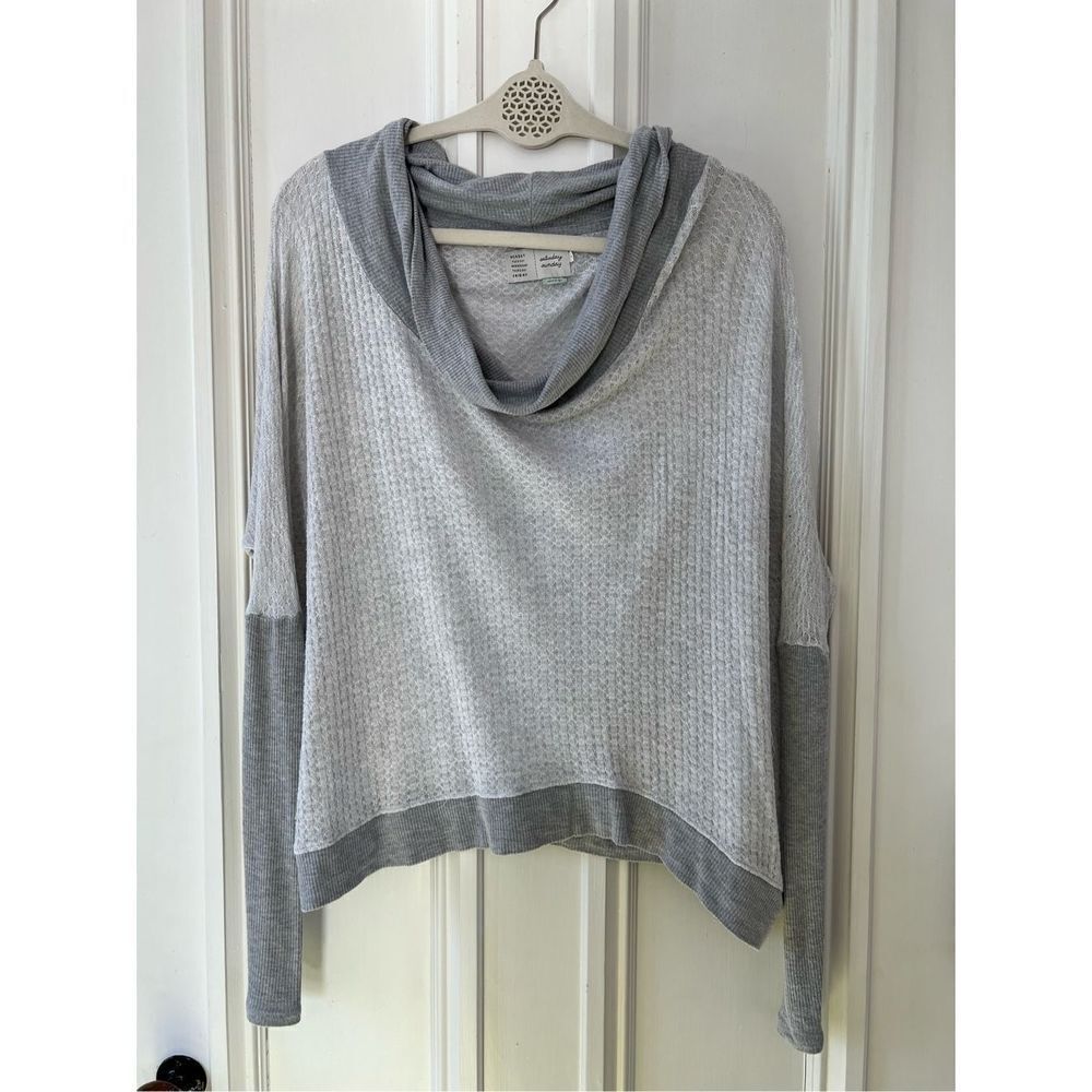 Anthro Saturday Sunday white and light gray cowl neck thermal long sleeve top S